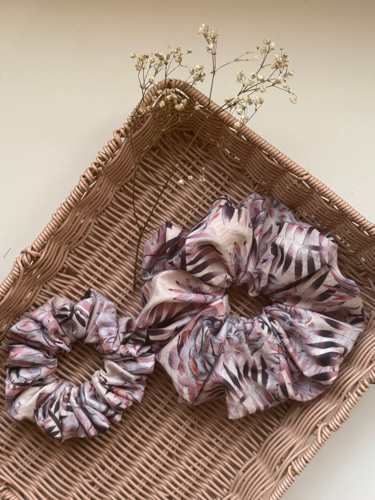 D' Qhuen Scrunchie Set
