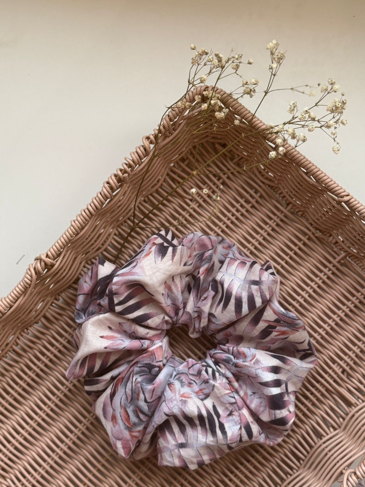D' Qhuen Scrunchie Set
